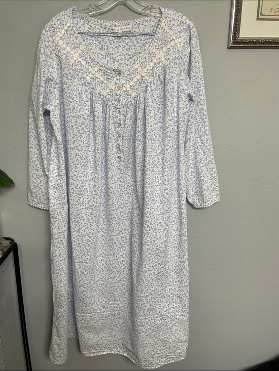 Eileen West Other - Eileen West Light Blue Floral Cotton Nightgown with Lace Yoke